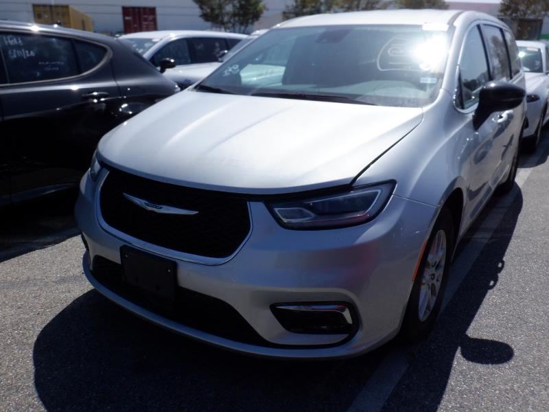 2024 CHRYSLER RU