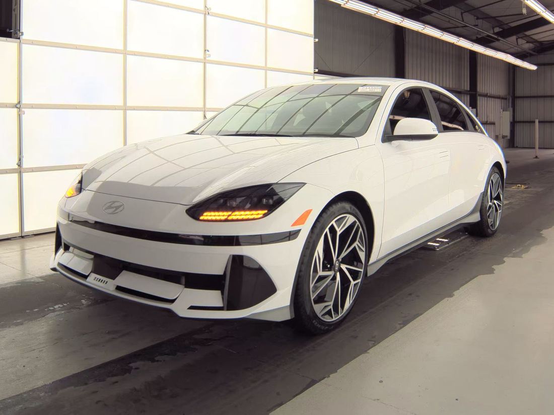 2025 Hyundai SEL