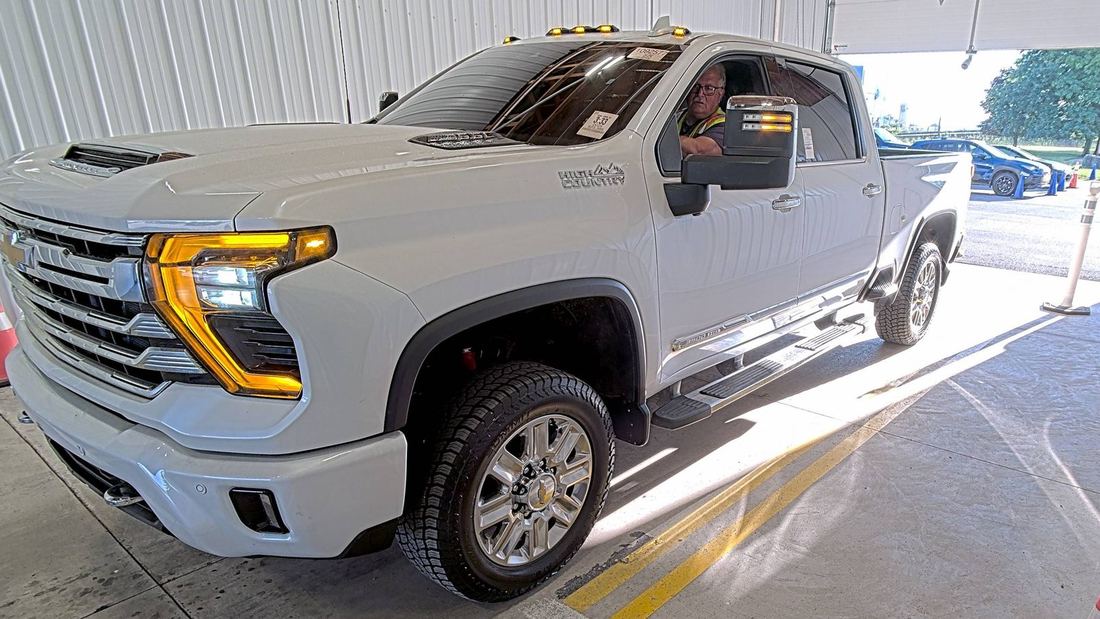 2025 Chevrolet 3500