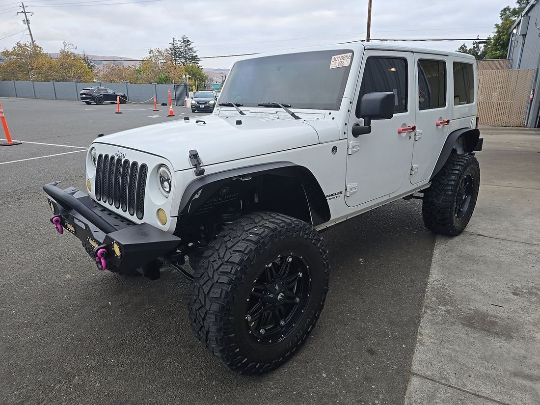 2012 JEEP Sahara