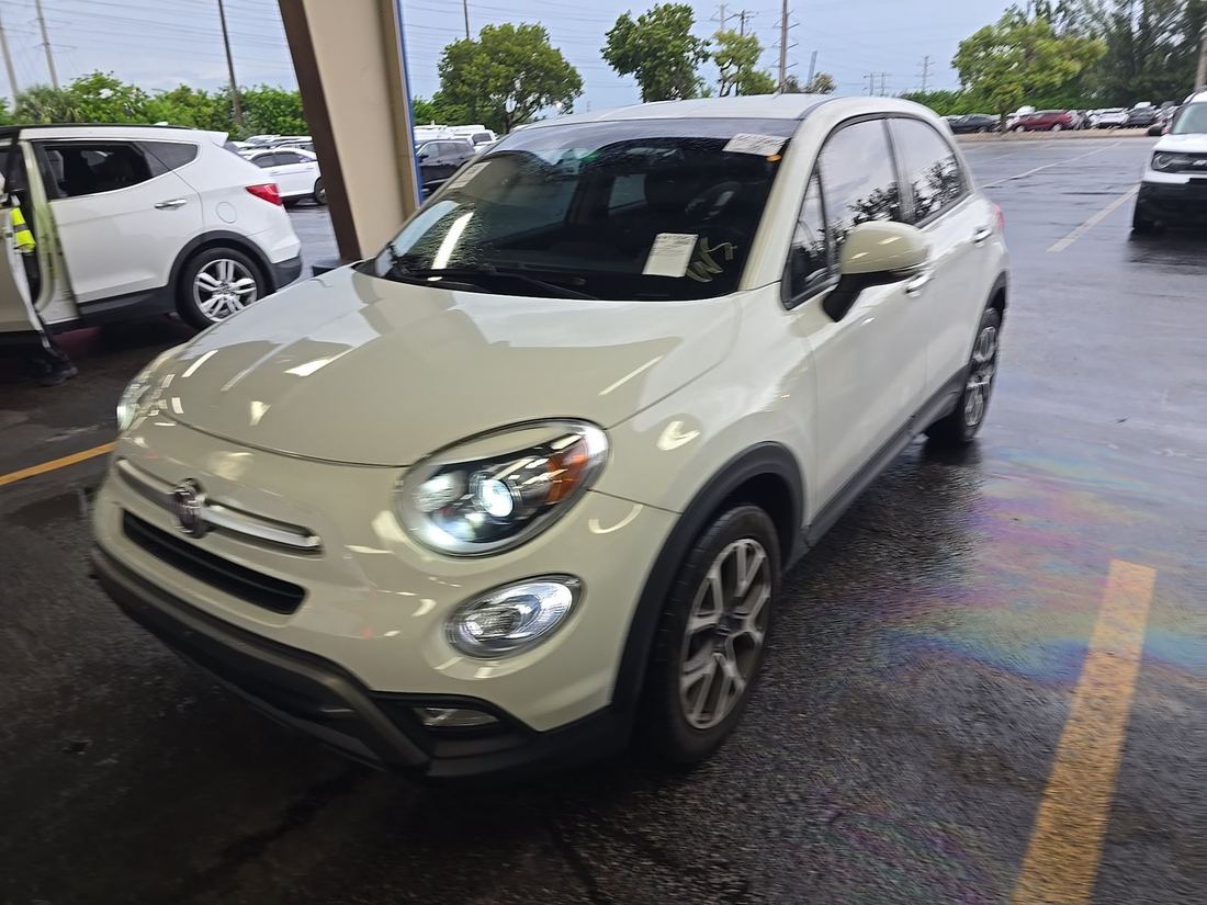 2018 FIAT TREKKING