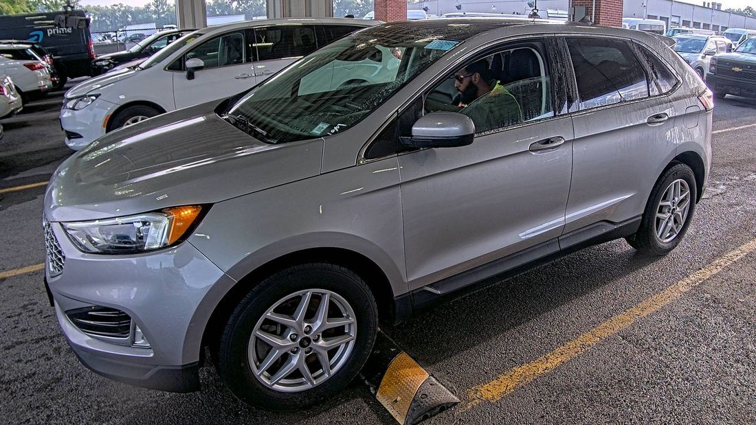 2024 FORD SEL