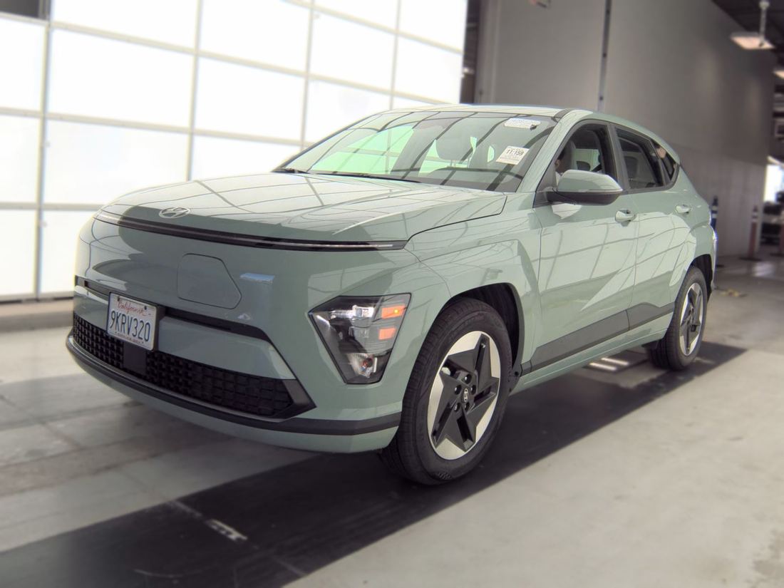 2024 HYUNDAI SE