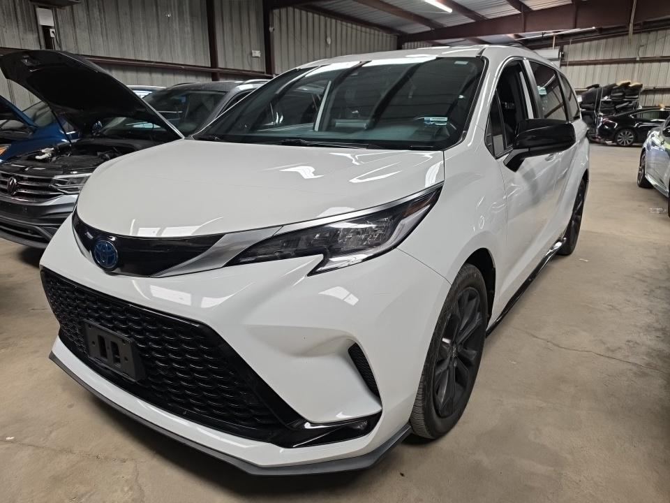 2023 TOYOTA 40 Series