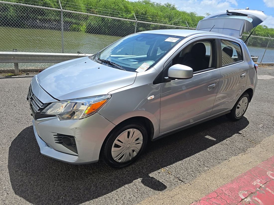 2024 MITSUBISHI ES, LE