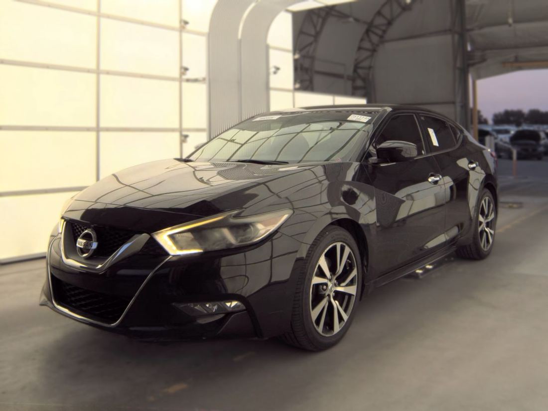 2017 NISSAN Maxima