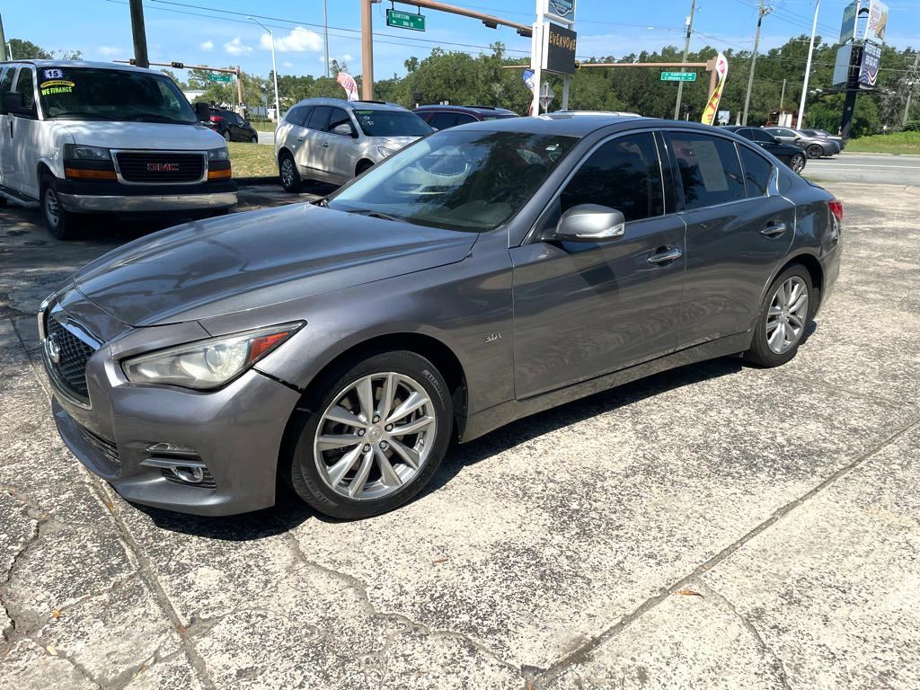 2017 INFINITI Q50