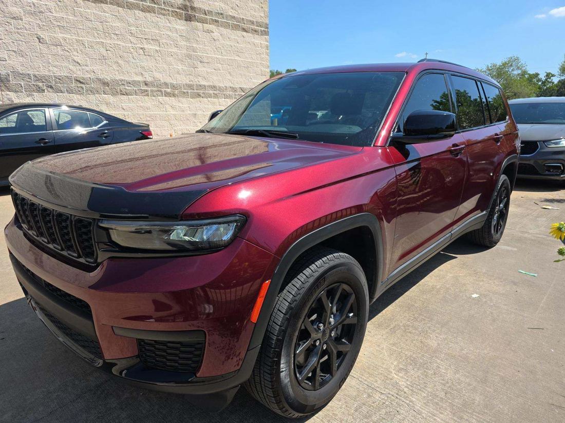 2025 JEEP Laredo, Altitude