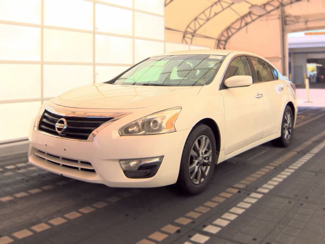 2015 NISSAN Altima