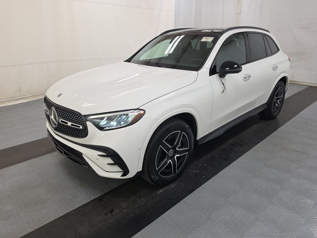 2025 Mercedes-Benz GLC300 4MATIC