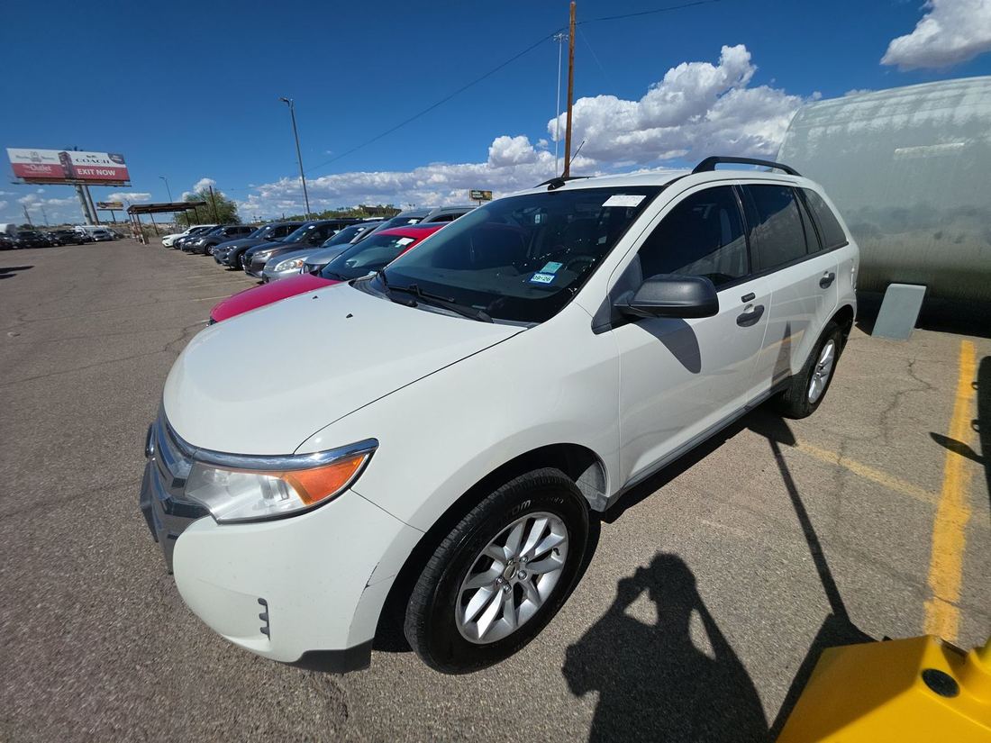 2013 FORD SE