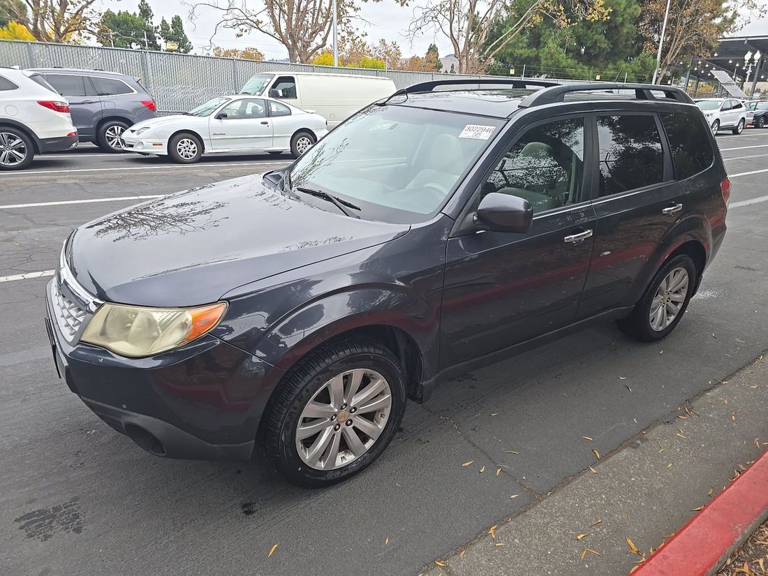2012 SUBARU Premium AWP