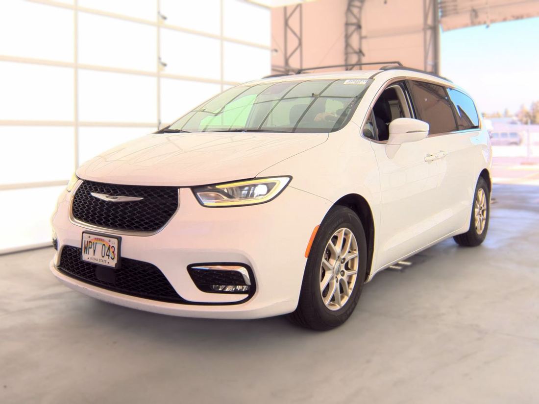 2022 CHRYSLER Touring L