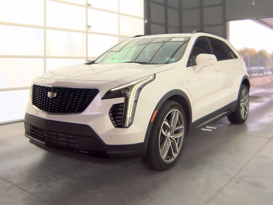 2022 CADILLAC Sport