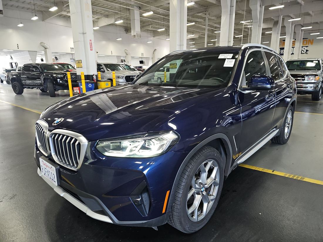 2023 BMW xDrive30i