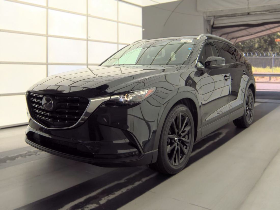 2022 MAZDA Touring Plus