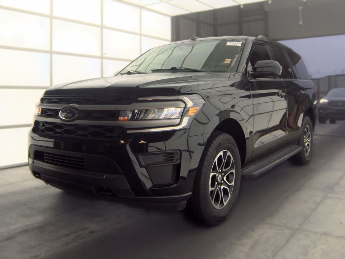 2023 FORD XLT