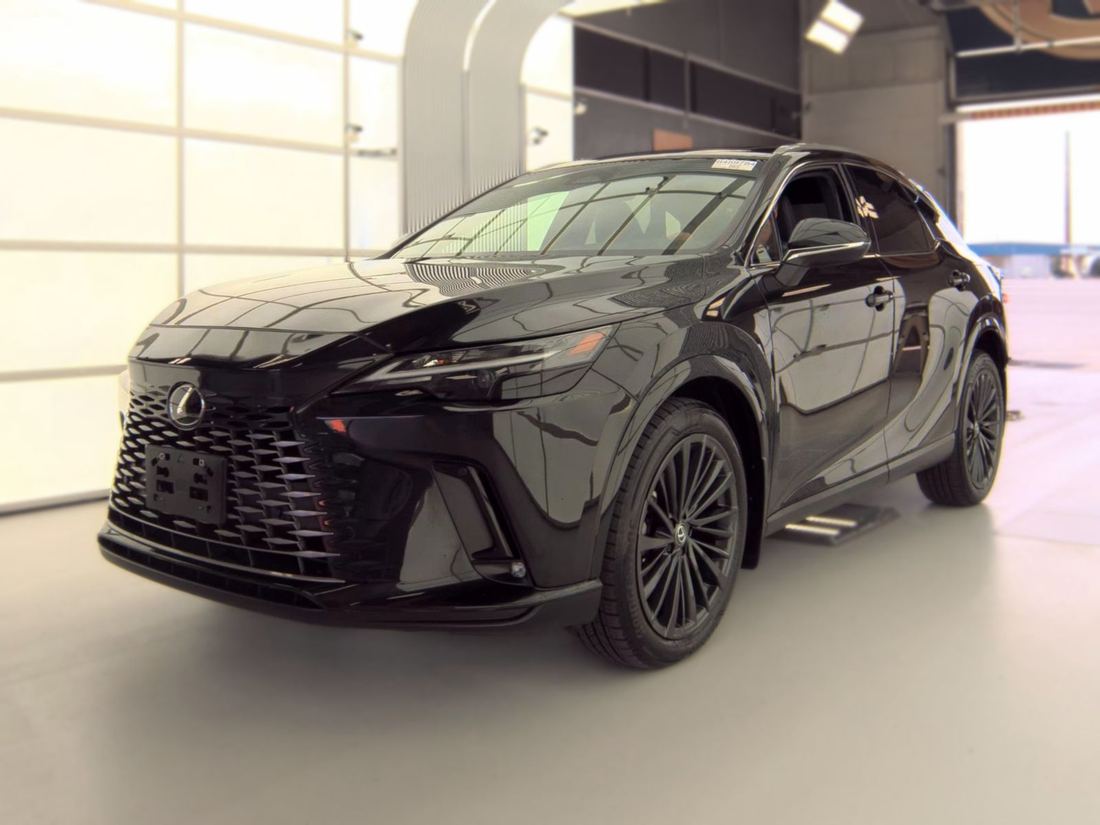 2024 LEXUS 15 Series