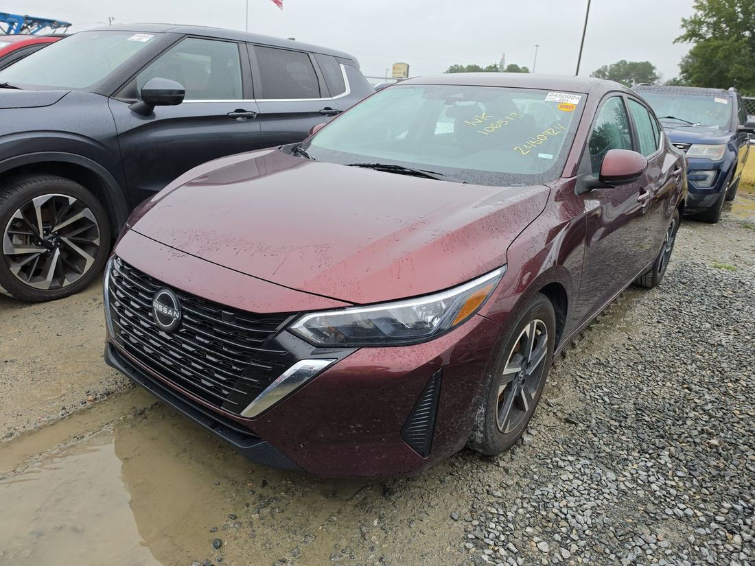2024 NISSAN SV