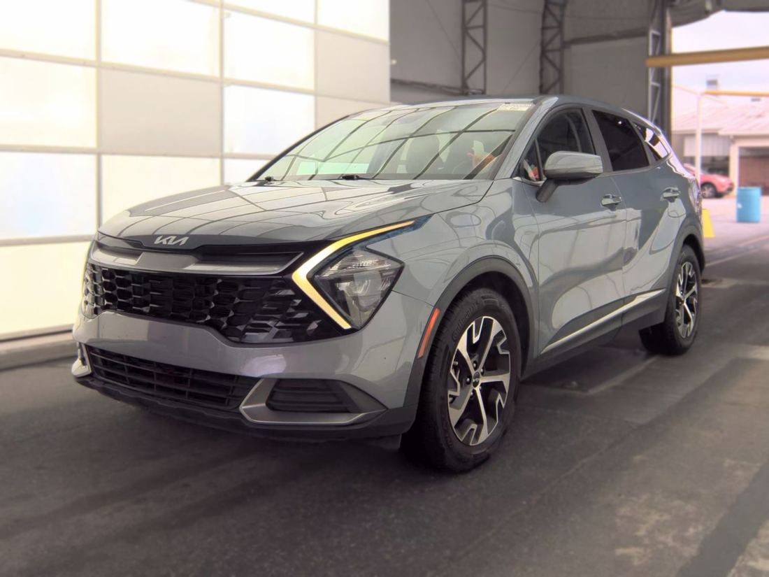 2023 KIA EX