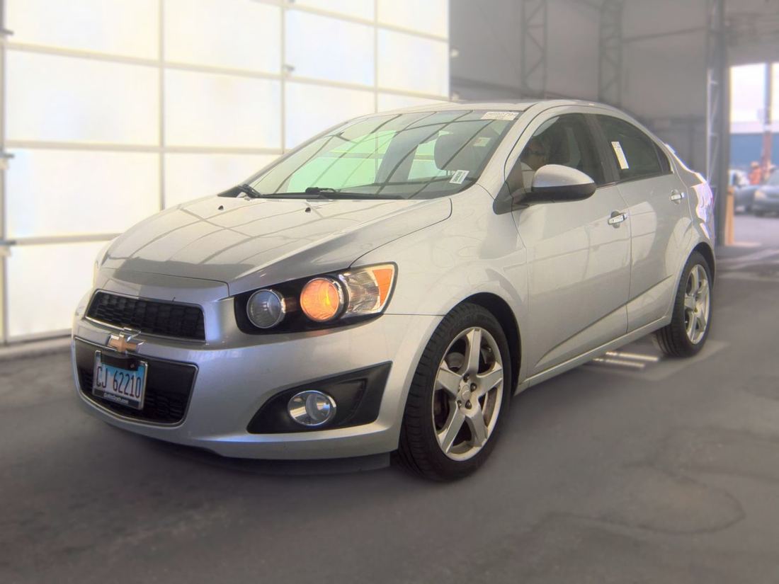 2015 CHEVROLET LTZ