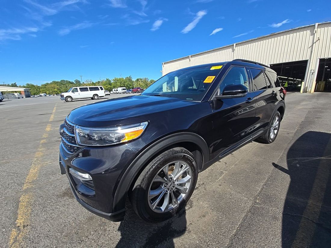 2023 FORD XLT