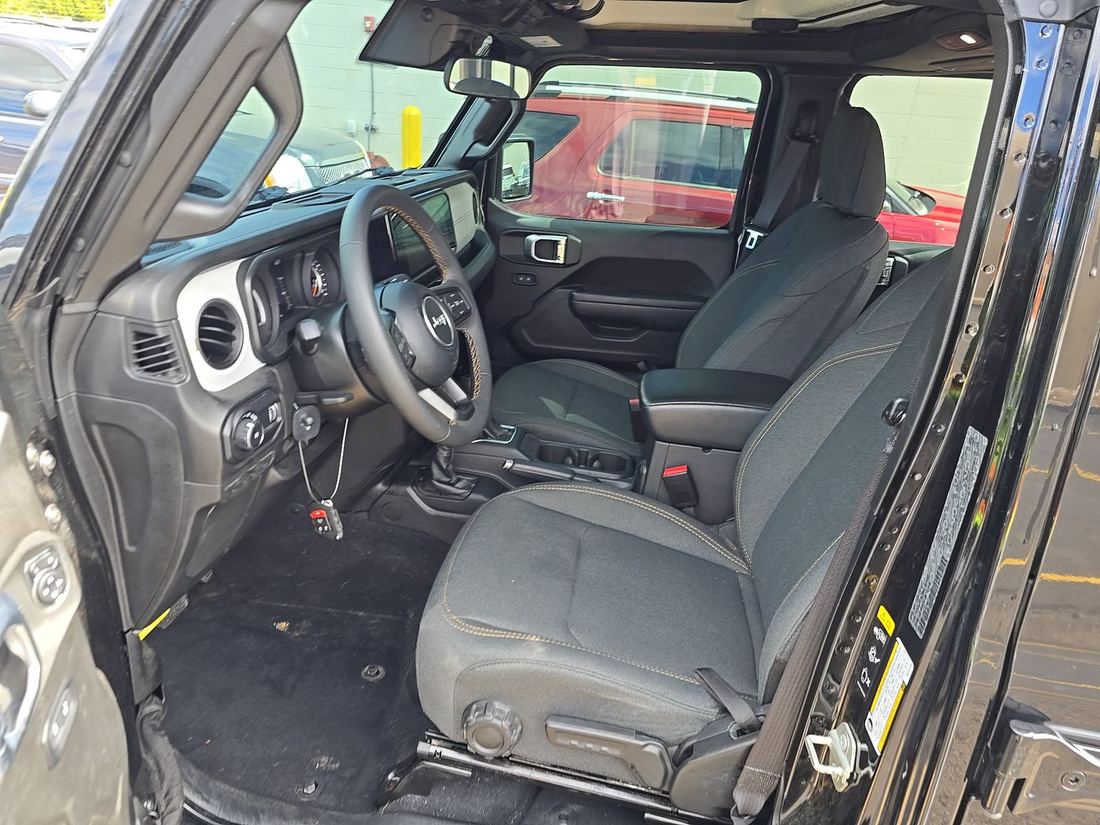 2024 JEEP JL