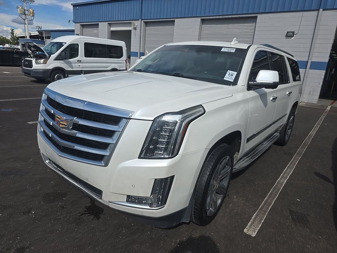 2016 Cadillac ESV Luxury