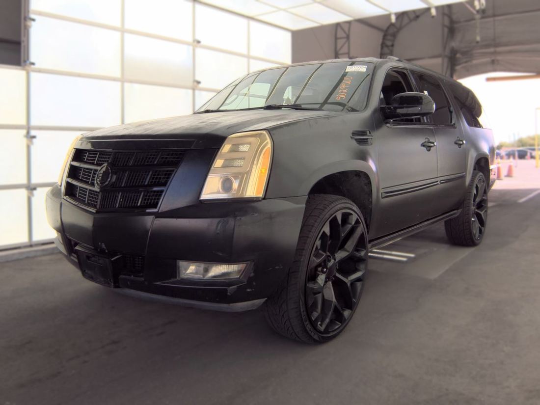 2014 CADILLAC ESV Premium