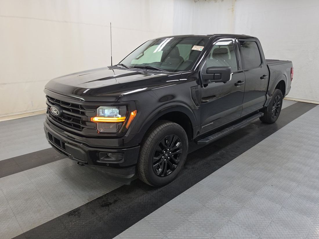2024 FORD XLT