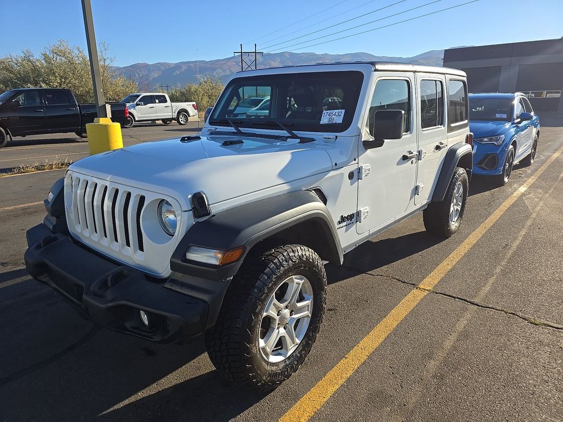 2023 JEEP Sport