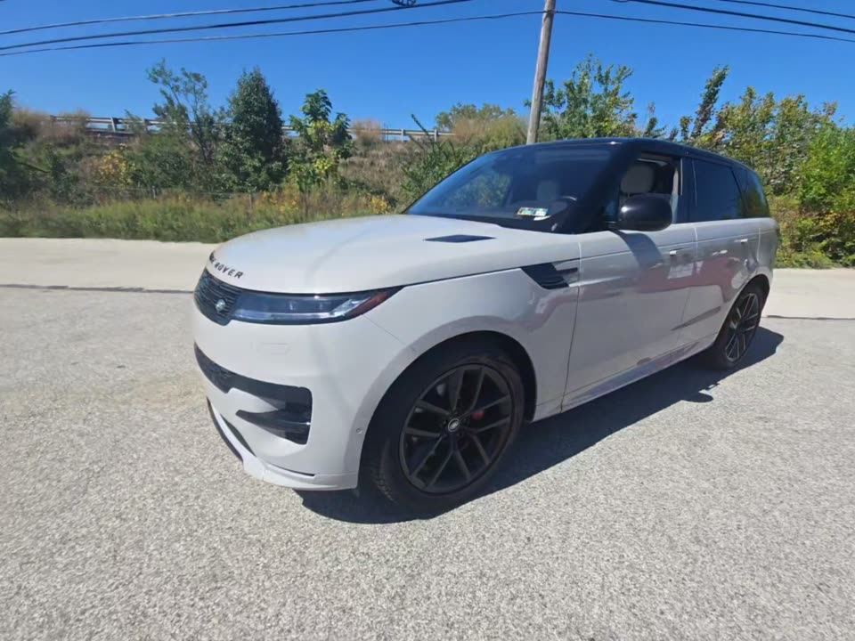 2023 LAND ROVER P400 Dynamic SE