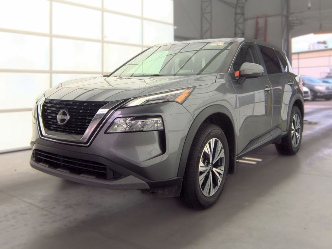 2023 NISSAN SV