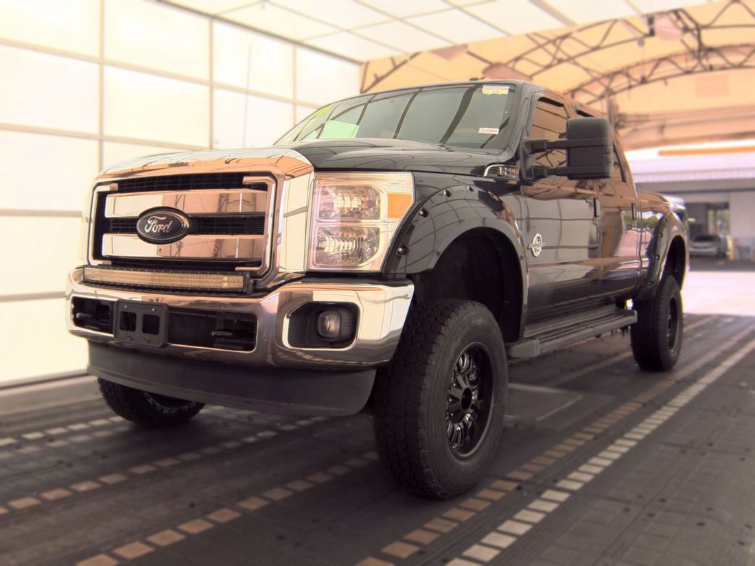 2014 FORD Super Duty - Single Rear Wheel