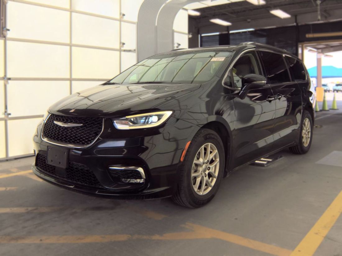 2021 CHRYSLER Touring L