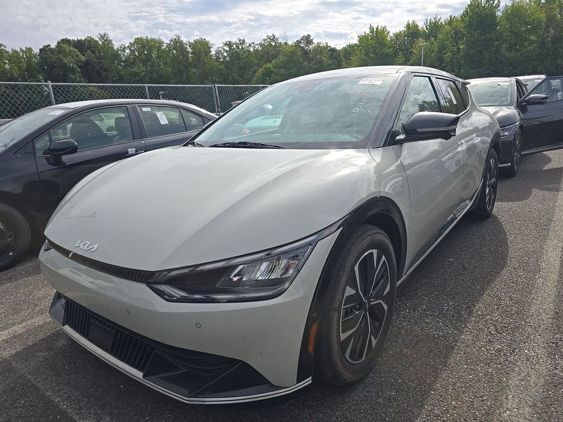 2024 Kia Light, Wind