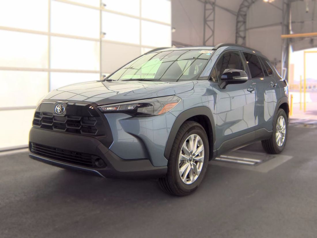2026 TOYOTA 10 Series