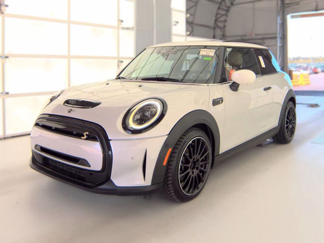 2022 MINI Cooper SE