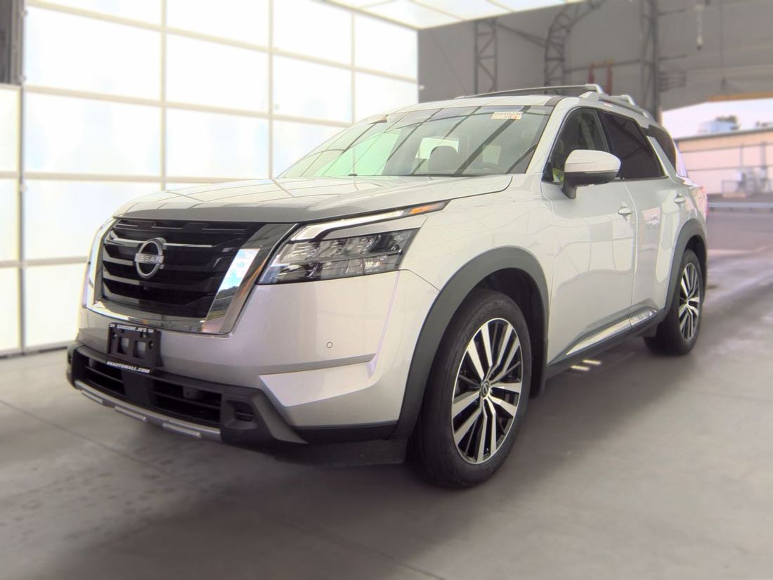 2024 Nissan PLATINUM