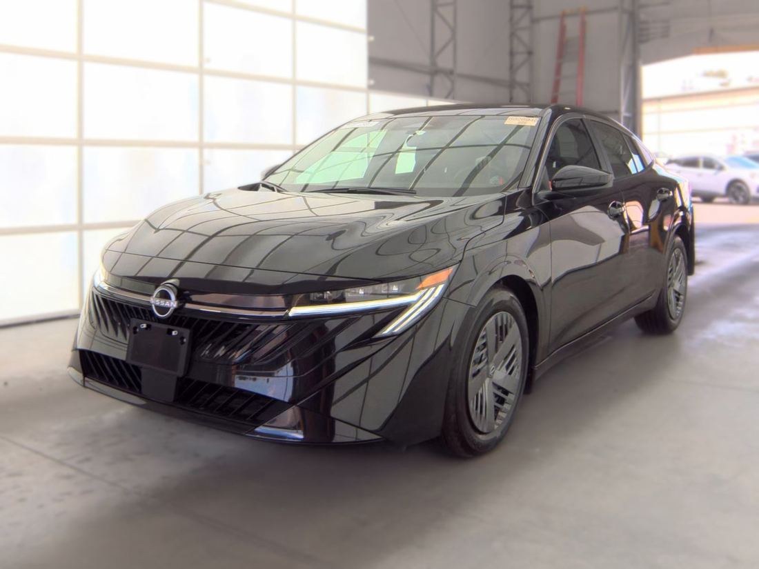 2026 Nissan SV