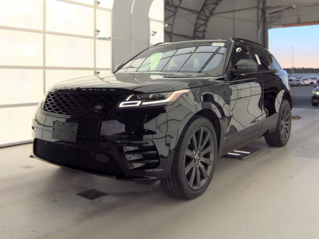 2019 Land Rover R-Dynamic SE