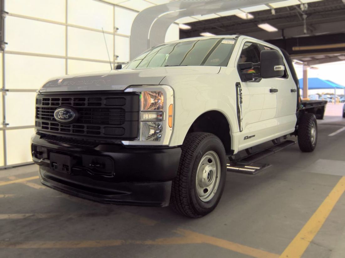 2025 FORD F-Series Super Duty-Single Rear Wheels