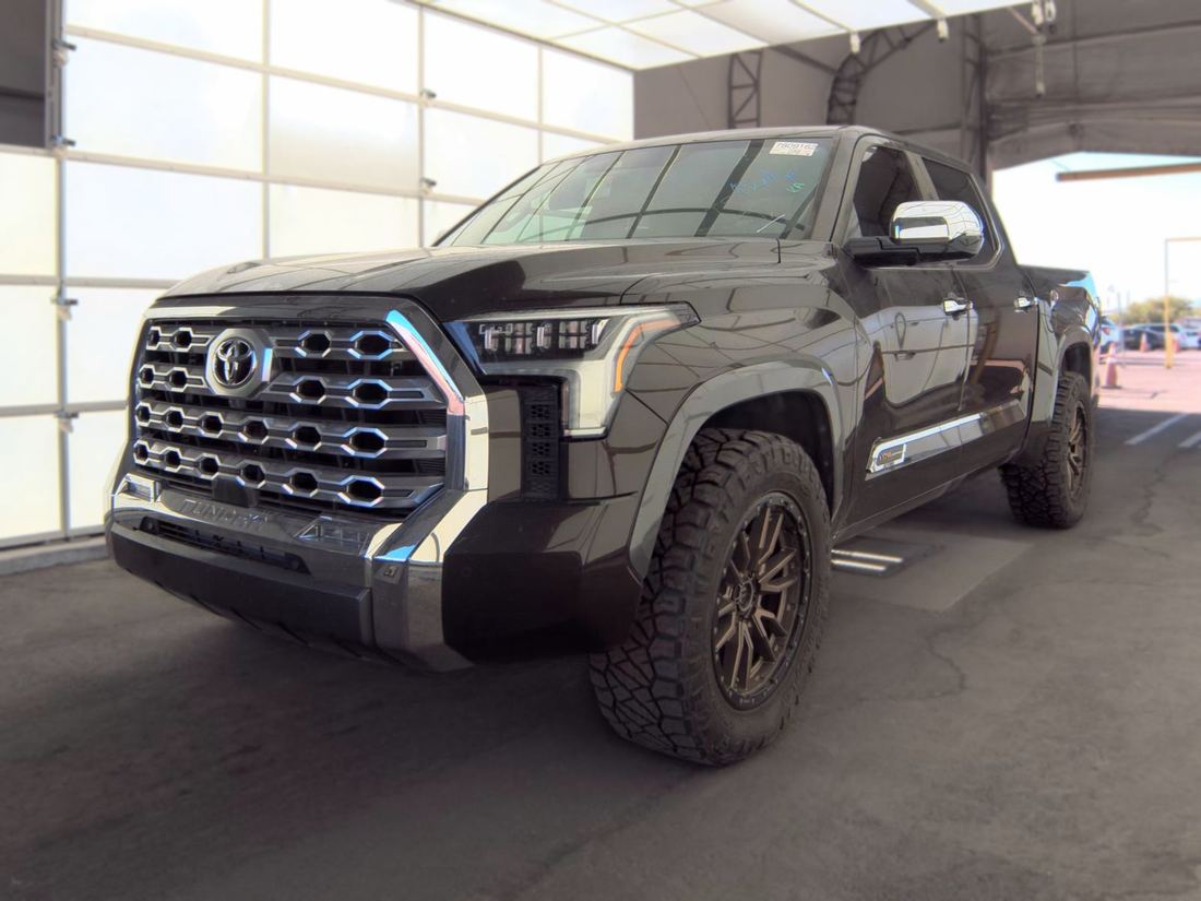 2024 TOYOTA 75 Series