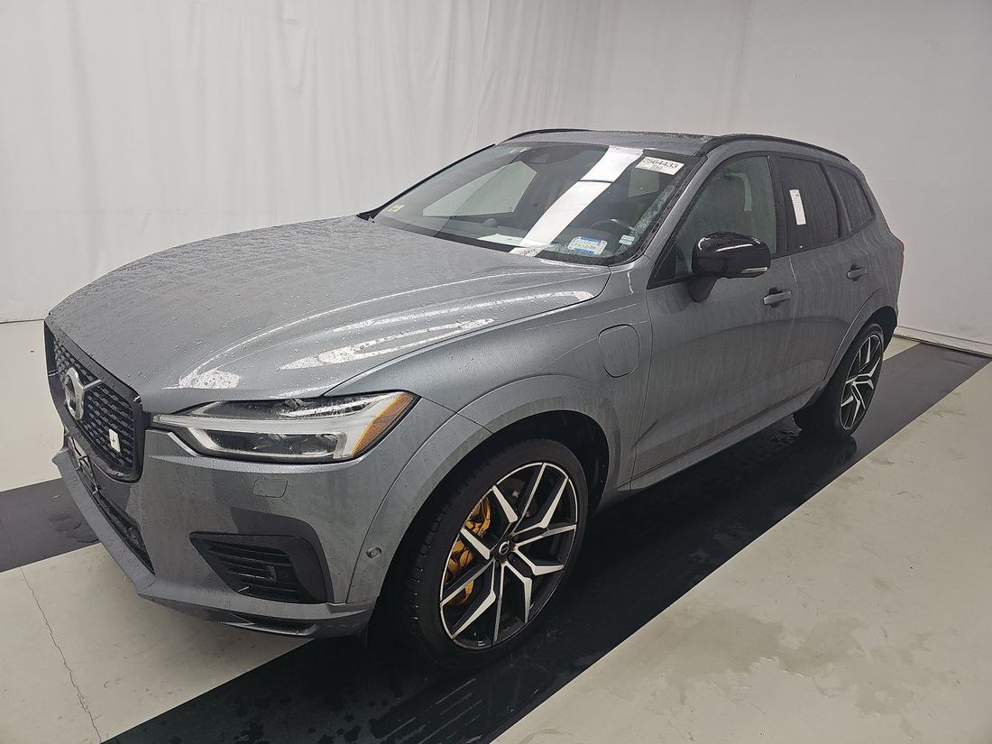 2020 Volvo FWD/eAWD (T8)