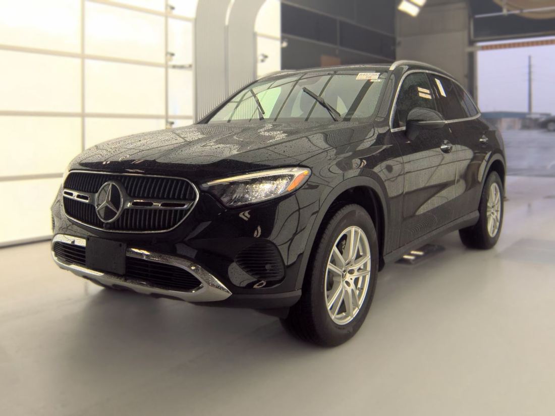 2023 Mercedes-Benz GLC300 4MATIC