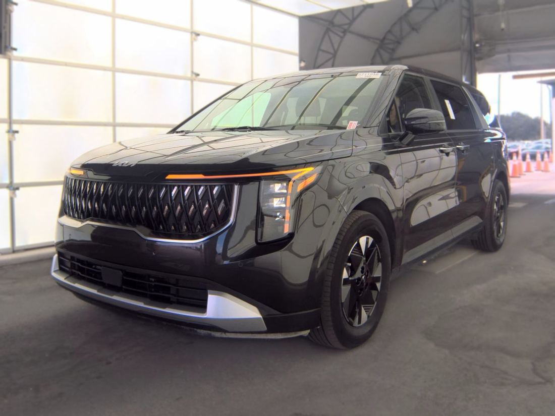 2025 KIA LXS