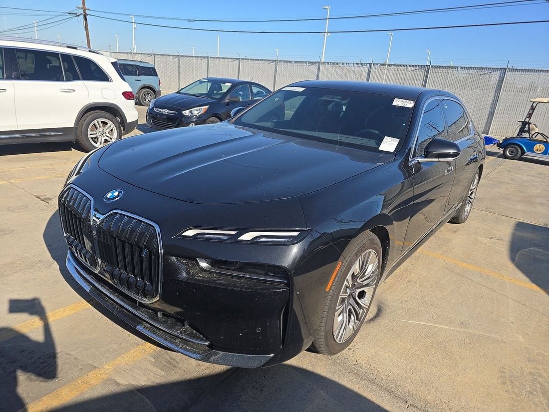 2025 BMW xDrive60