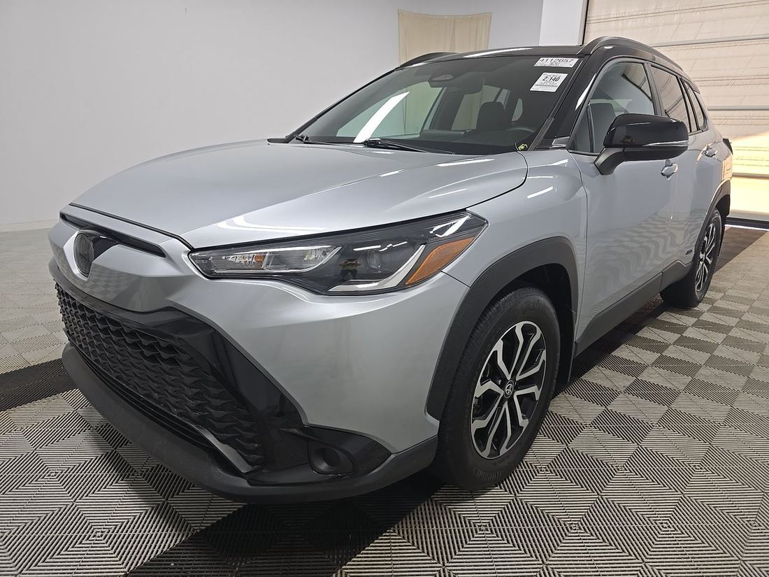 2024 TOYOTA 15 Series