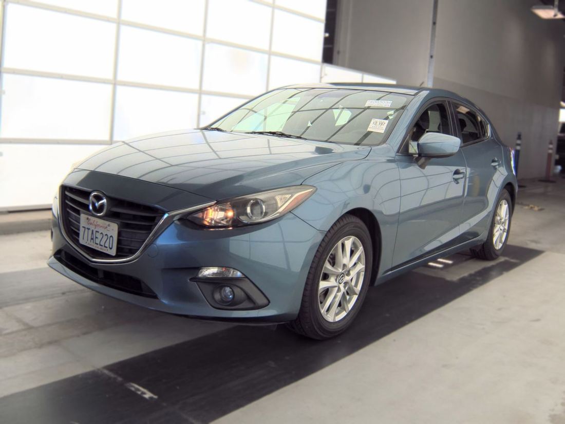 2016 MAZDA Touring/GS