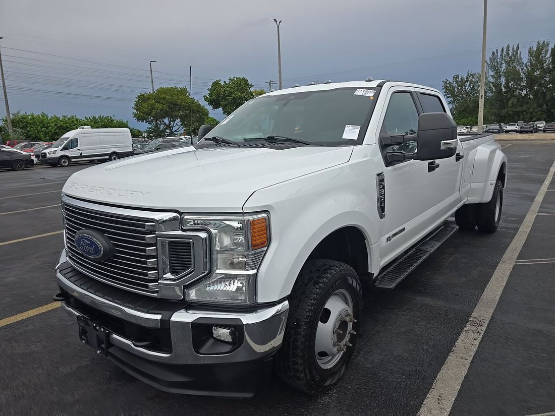 2022 Ford F-Series Super Duty - Dual Rear Wheel